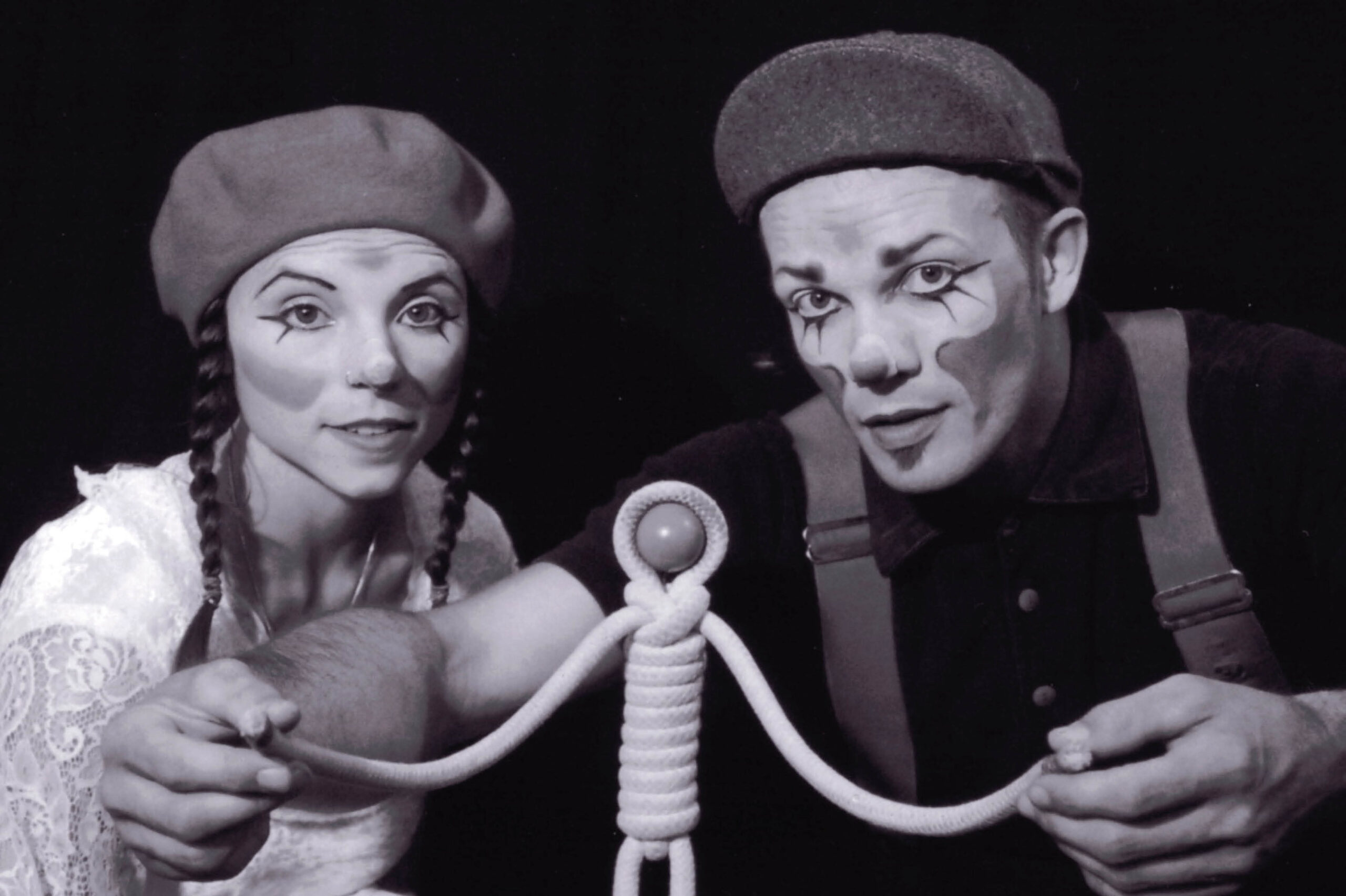 Grange pour Roulottes: Compagnie-a-et-o-présentent-&